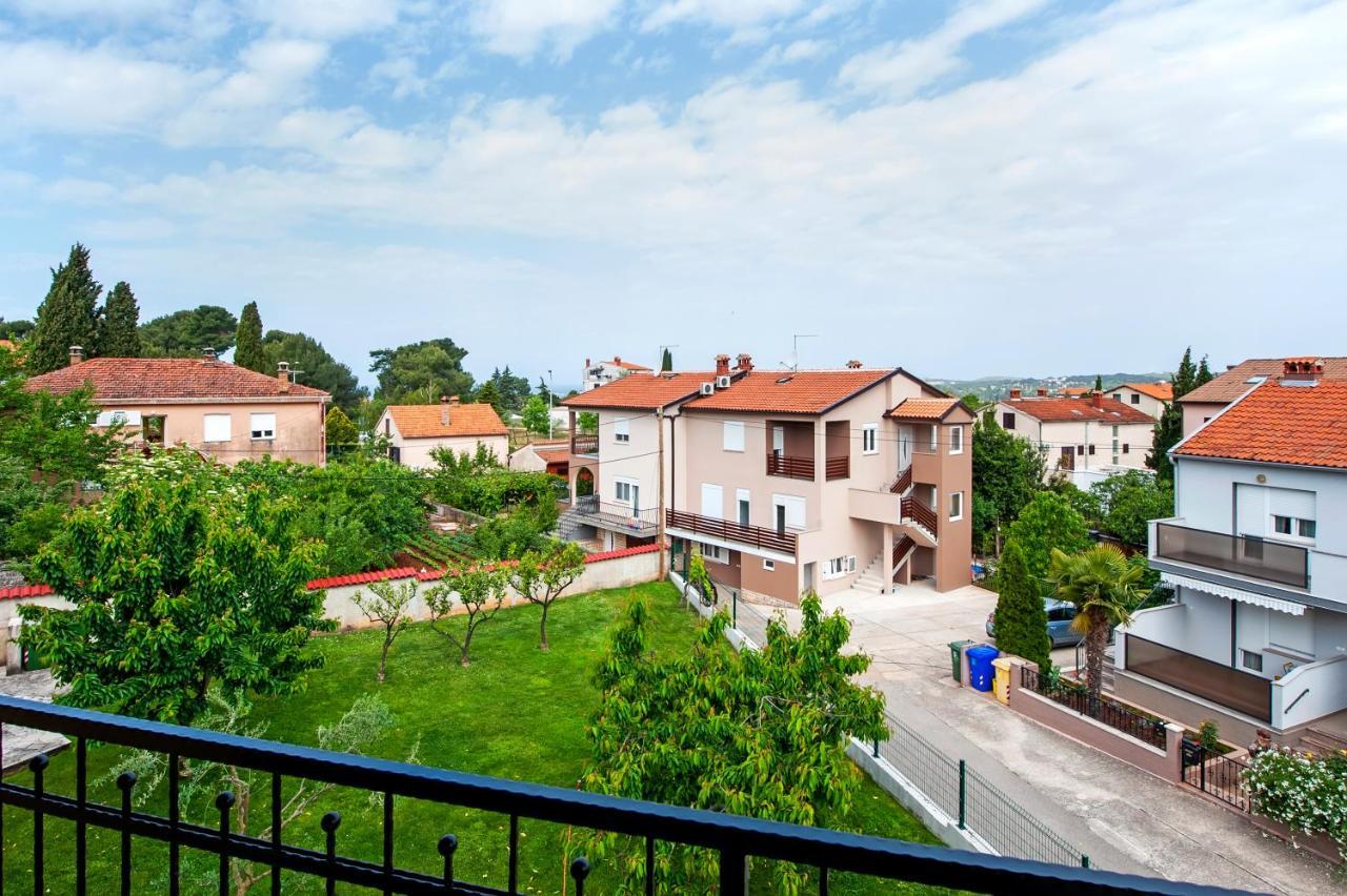 Apartments Euphemia Ровинь Экстерьер фото