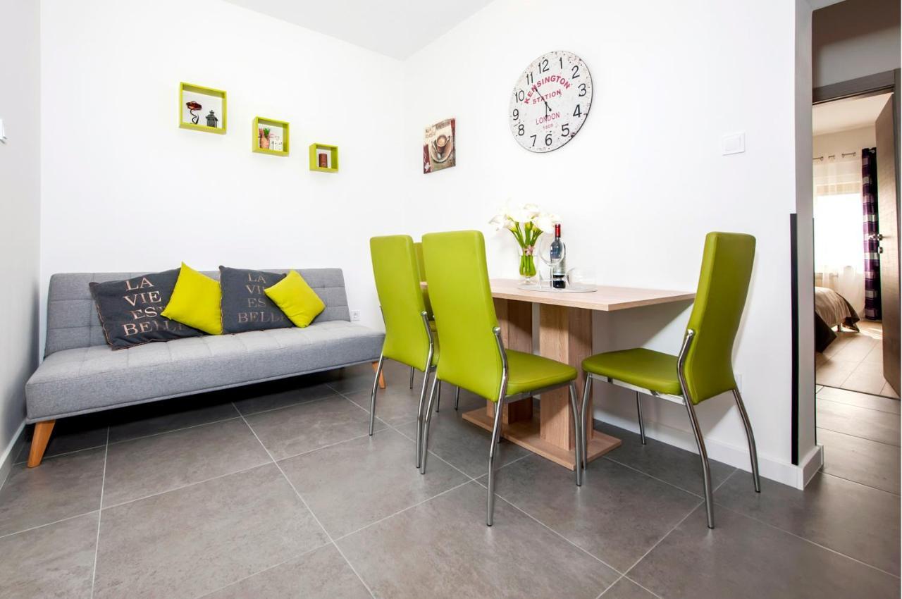 Apartments Euphemia Ровинь Экстерьер фото