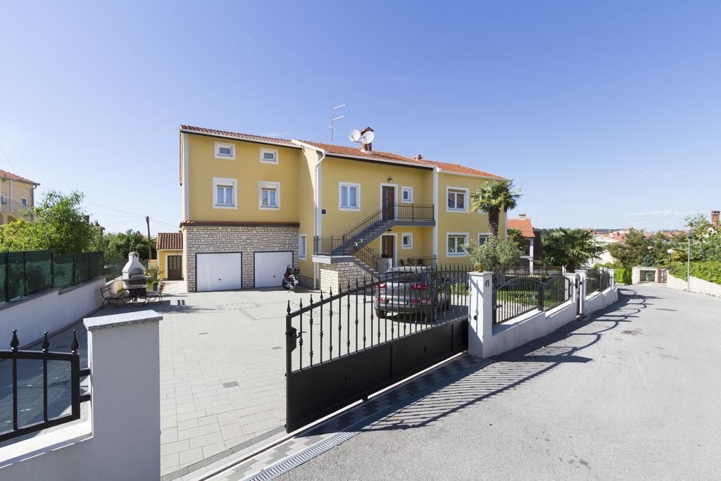 Apartments Euphemia Ровинь Экстерьер фото